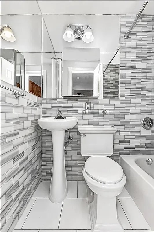 Foto del edificio - 350 W 21st St