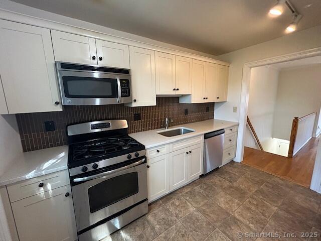 Foto principal - 144 Blachley Rd