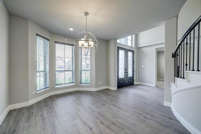 Building Photo - 25117 Pinebrook Grove Ln