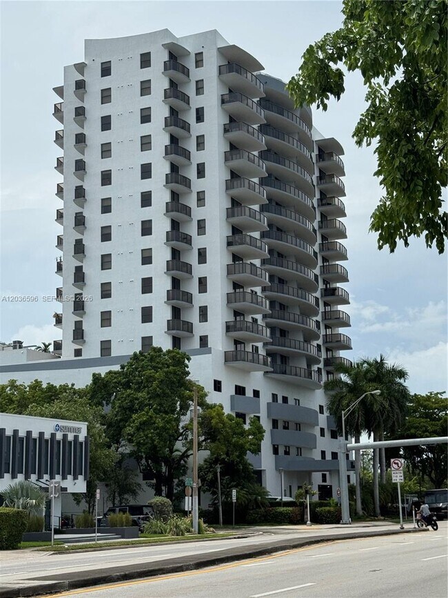 Building Photo - 2301 SW 27th Ave
