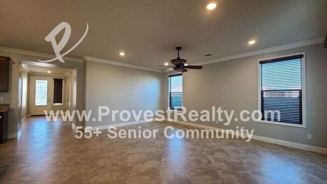Building Photo - Beautiful, 55+ Solera at Apple Valley Home!!