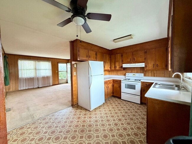Building Photo - 154 Franklin Dr