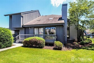 Building Photo - 180 Westgate Dr