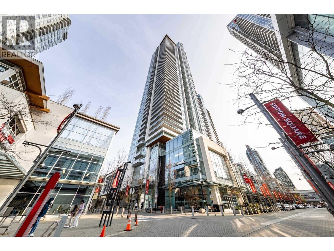 Primary Photo - 4670 Assembly Wy