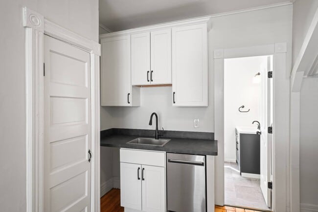 Foto del edificio - 35 Saratoga Ave