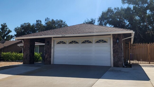 Photo - AVAILABLE NOW!! North San Bernardino House