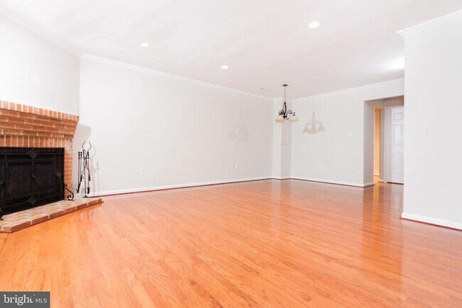 Foto del edificio - 760 N Vermont St