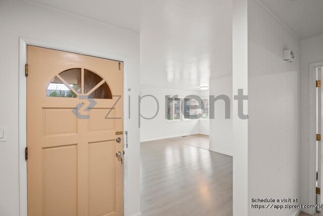 Foto del edificio - 836 El Camino Real