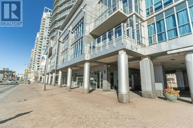 Building Photo - 218-1218 Queens Quay W