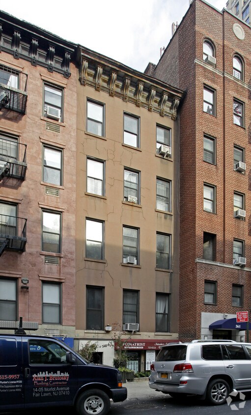 Primary Photo - 359 E 50th St