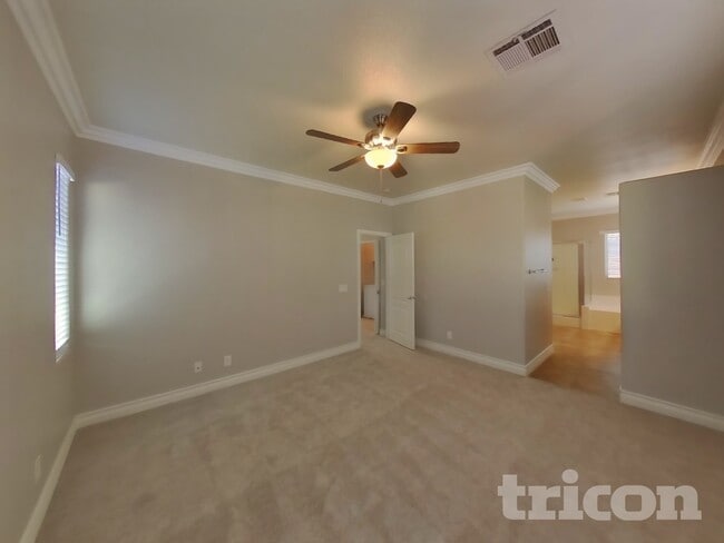 Building Photo - 6046 W Traviata Ave