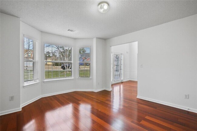 Foto del edificio - 197 Kyndal Dr