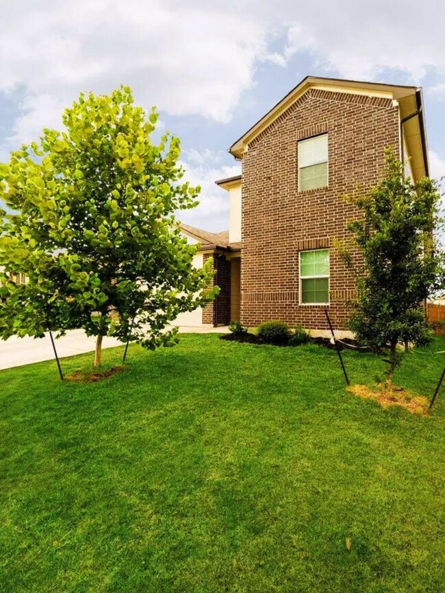 Foto del edificio - 531 Golden Grove Pky