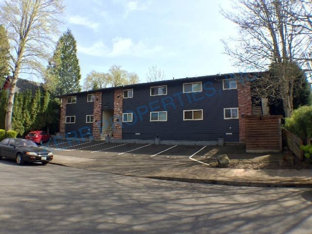 Primary Photo - 130 SE 30th Pl