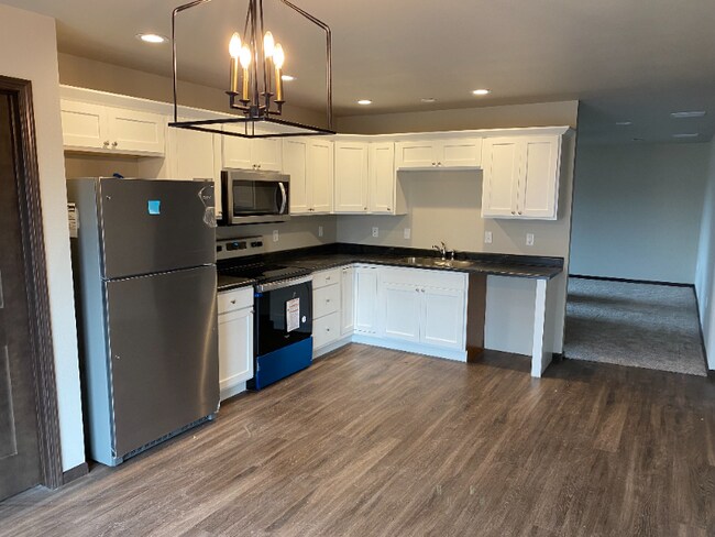 Foto del edificio - 4532 W Graceland Pl