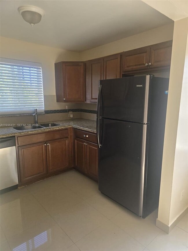 Foto del edificio - 451 S 19th Ave