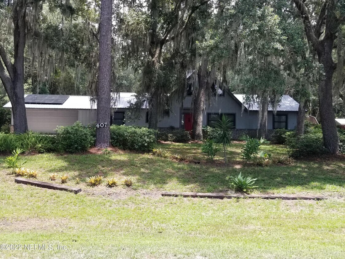 407 Lakeshore Dr, Starke, FL 32091 House Rental in Starke, FL