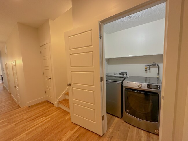 Foto del edificio - 756 Bailey St