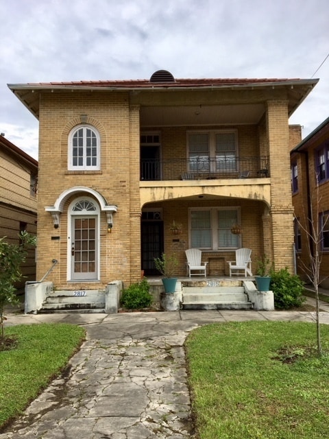 Building Photo - 2817 Paris Ave