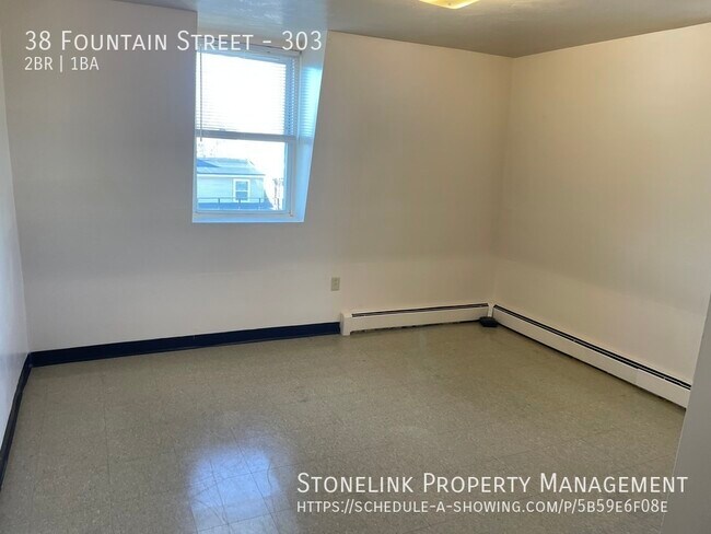 Building Photo - 38 Fountain Street