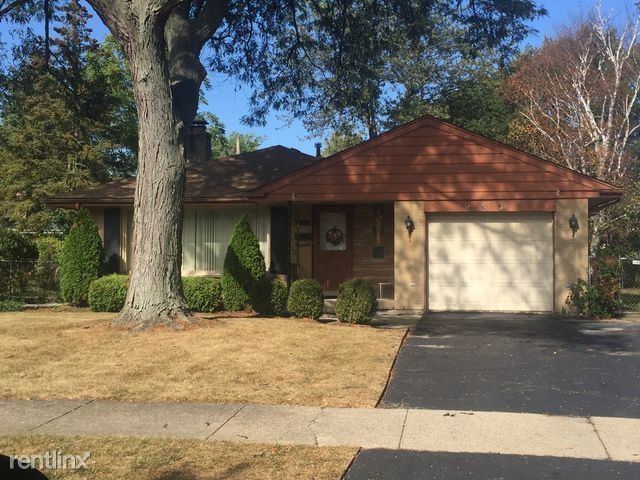 Foto principal - 269 Riverside Dr