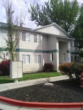 Building Photo - 313 S Meridian Rd