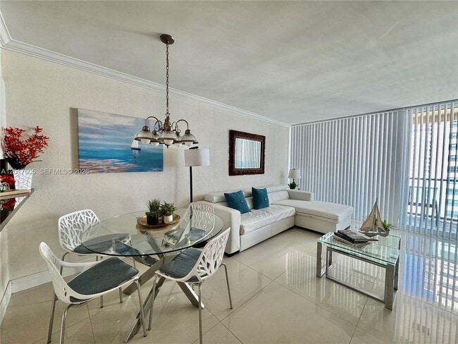 Foto del edificio - 2501 S Ocean Dr