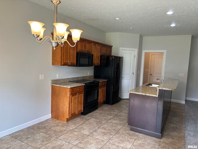 Foto del edificio - 4632 Thompson Rd