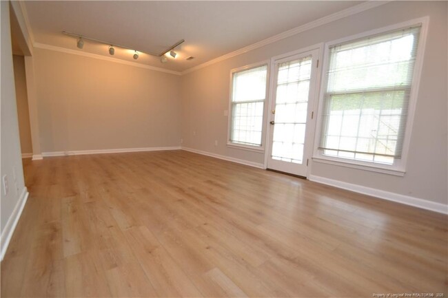 Foto del edificio - 3111 Morningside Dr