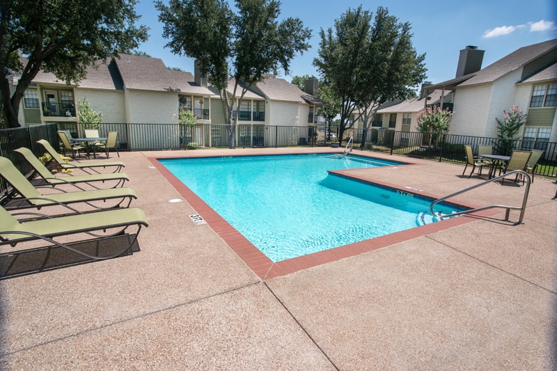 Primary Photo - Courtyard Apartments and Mini Storage