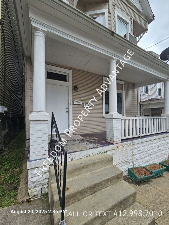 Building Photo - 224 Clifton Ave