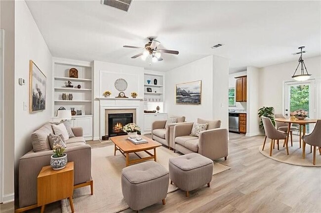 Foto del edificio - House 3 Beds 3 Bath