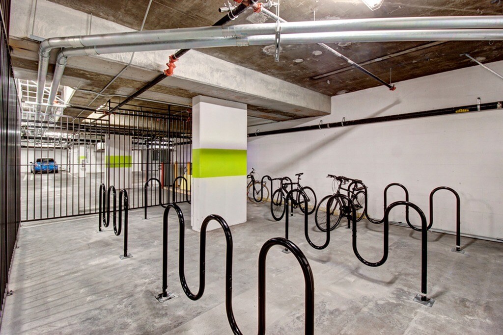 Almacenamiento de bicicletas Harlow: Solución eficiente y segura para el almacenamiento de bicicletas - Harlow