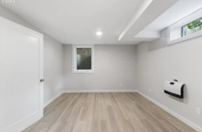 Foto del edificio - 7537 N Richmond Ave