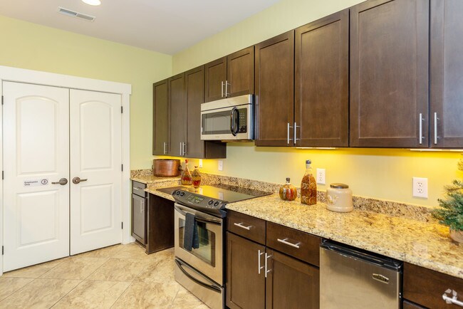 Apartments Near Iron Bridge Shoppes In Richmond Va Apartments Com Apartments Near Iron Bridge Shoppes In Richmond Va Apartments Com