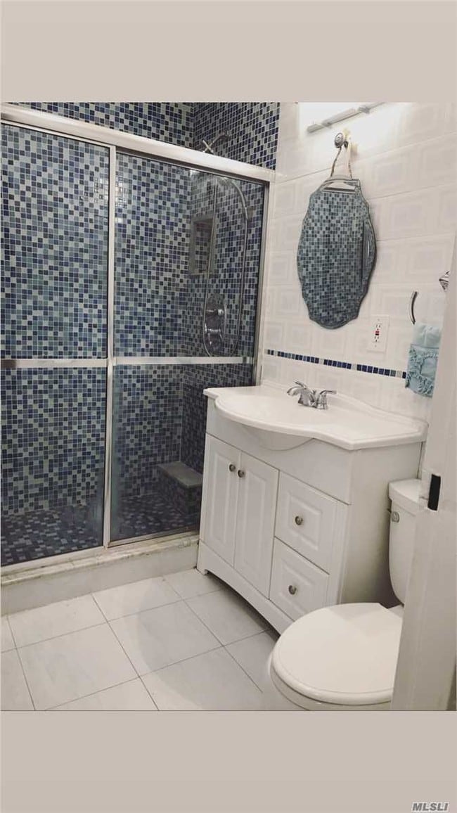 Foto del edificio - 3120 74th Street