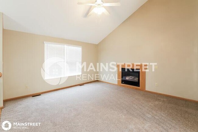 Building Photo - 6505 NE 45th St, Kansas City, MO 64117