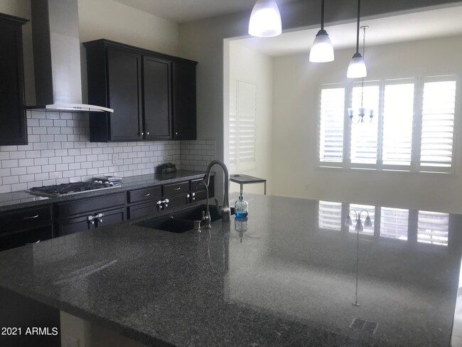 Building Photo - 4615 E Casitas Del Rio Dr
