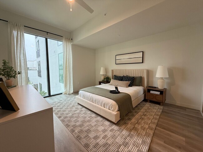 Foto del edificio - 236 NW 32nd St