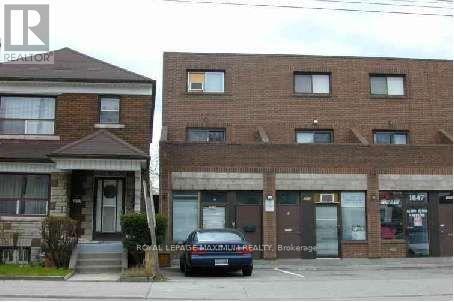 Photo principale - 1839-1839 Davenport Rd