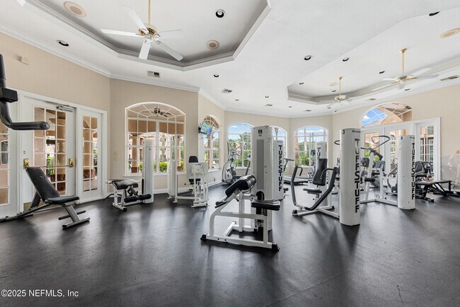Foto del edificio - 13810 Sutton Park Dr N