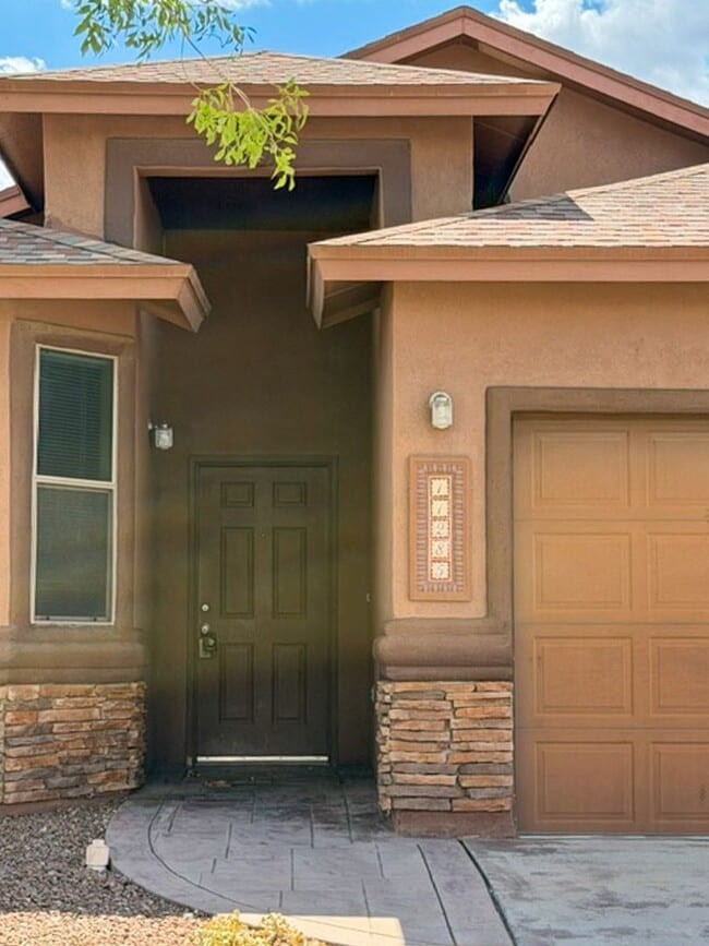 Building Photo - 11285 Bullseye St
