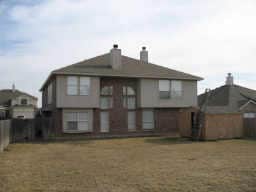 Building Photo - 6714 Meadowcrest Dr