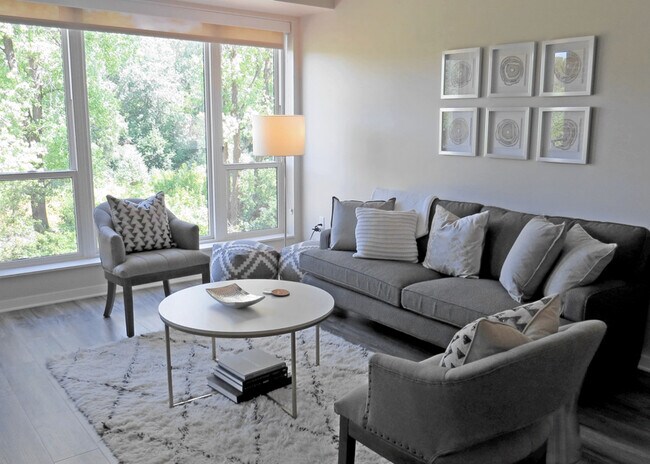 Foto del edificio - The Rec at Mendota Village