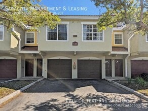 Building Photo - 5701 Bentgrass Dr