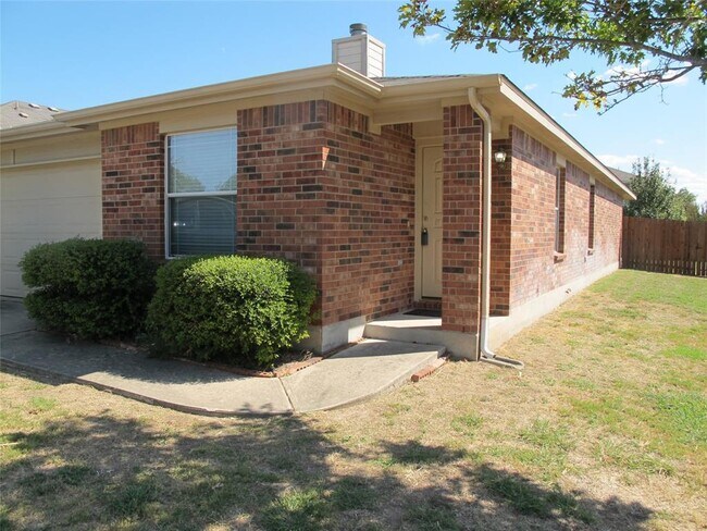 Foto del edificio - 3401 Pioneer Crossing Dr