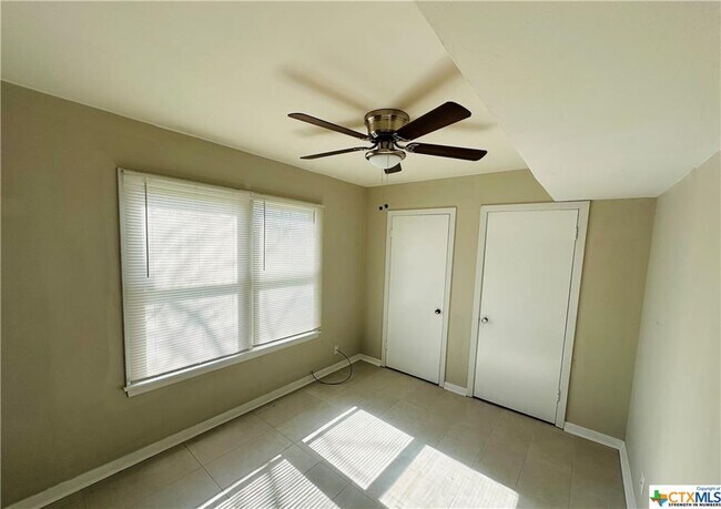 Foto del edificio - 1511 E Guadalupe St