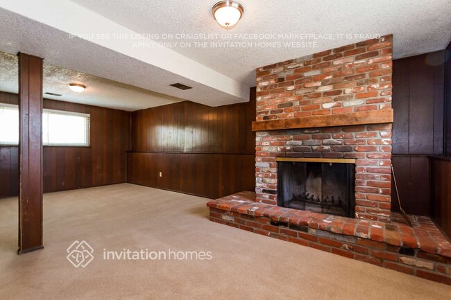 Foto del edificio - 15871 E Linvale Ave