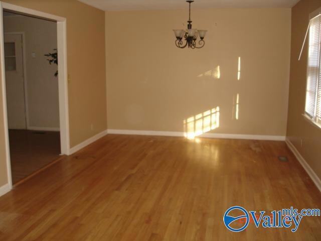 Foto del edificio - 3319 Barton Ave NW