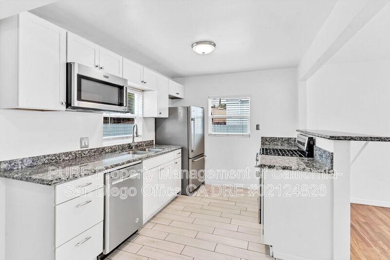 Foto principal - 7464 Daytona St